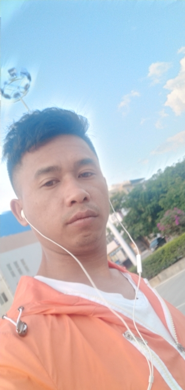 下一秒待续的第一张照片--茂名相亲服务中心