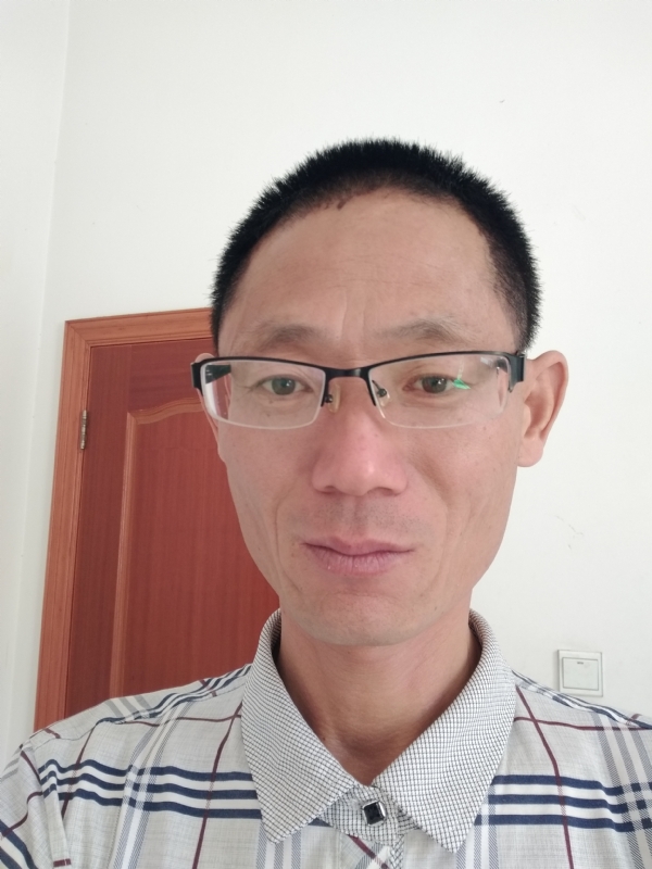 期待缘分的第二张照片--茂名相亲服务中心