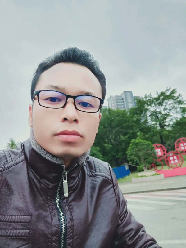 廖军的第二张照片--茂名相亲服务中心