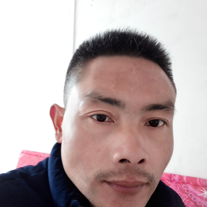 栋栋的第一张照片--茂名相亲服务中心