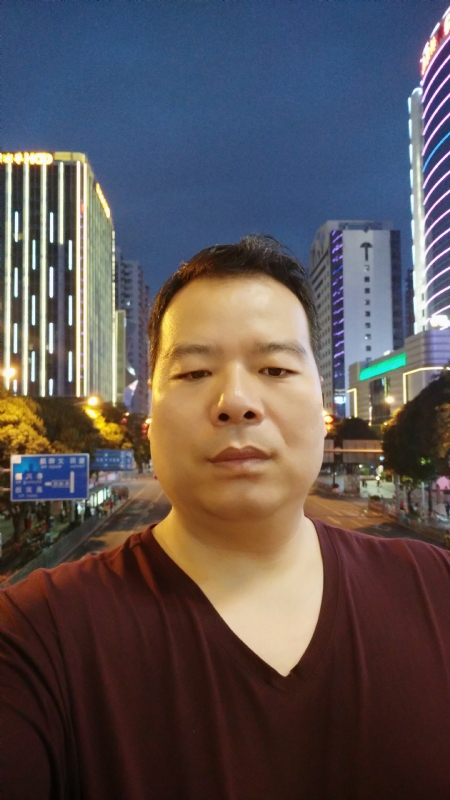 相爱一辈子的第一张照片--茂名相亲服务中心