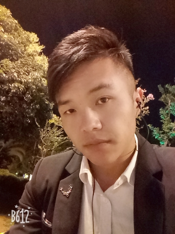 只求一陪伴的第一张照片--茂名相亲服务中心