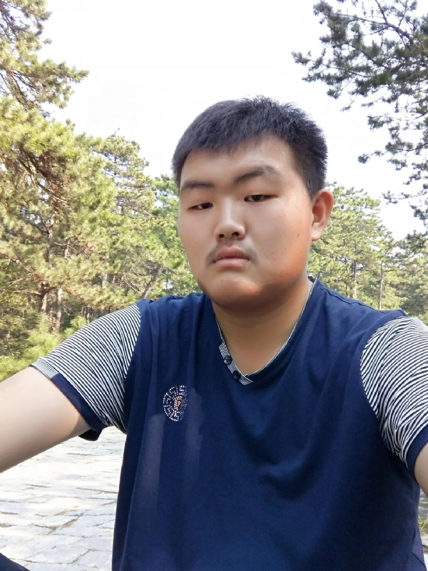 单身小伙的第一张照片--茂名相亲服务中心