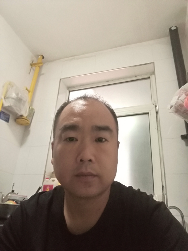 我的心很迷茫的第一张照片--茂名相亲服务中心