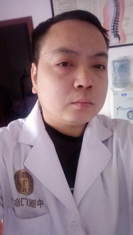 大熊的第二张照片--茂名相亲服务中心