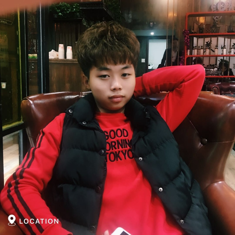 阳光男孩的第一张照片--茂名相亲服务中心