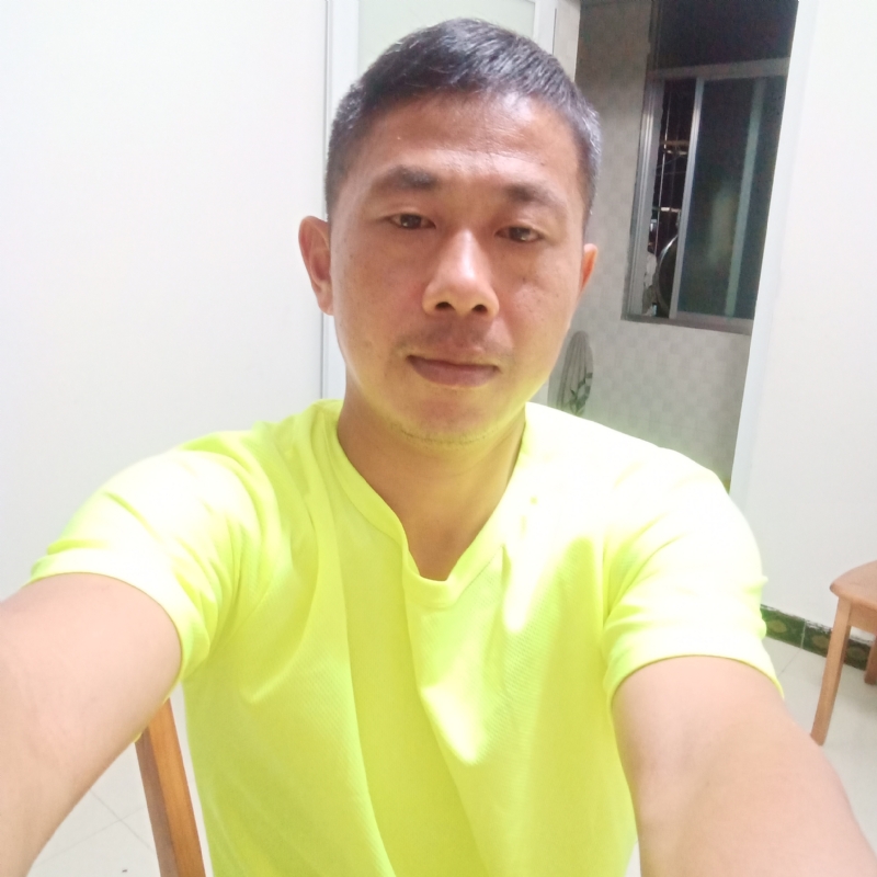 年华的第二张照片--茂名相亲服务中心