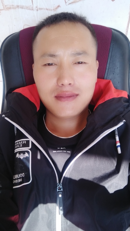 一花一世界的第三张照片--茂名相亲服务中心