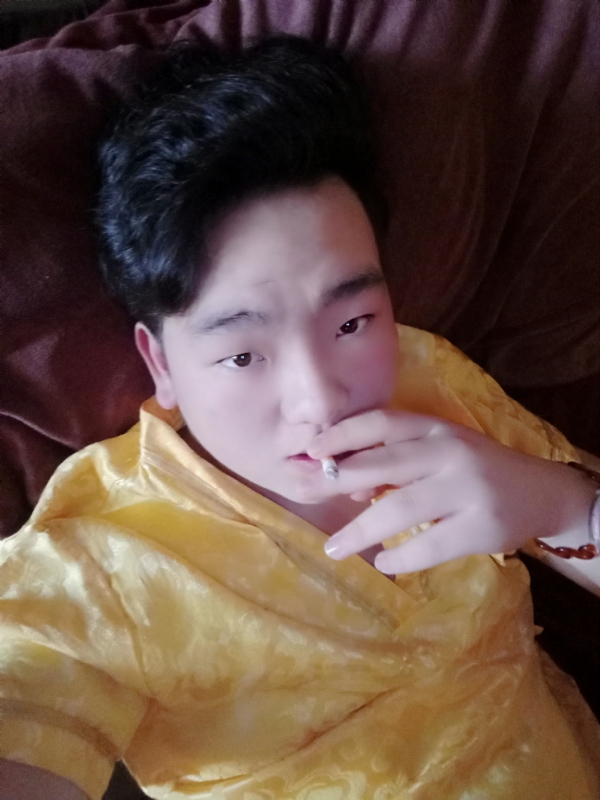 有心无力的第一张照片--茂名相亲服务中心