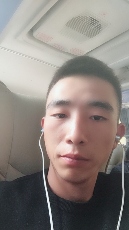 九二年的猴子的第一张照片--茂名相亲服务中心