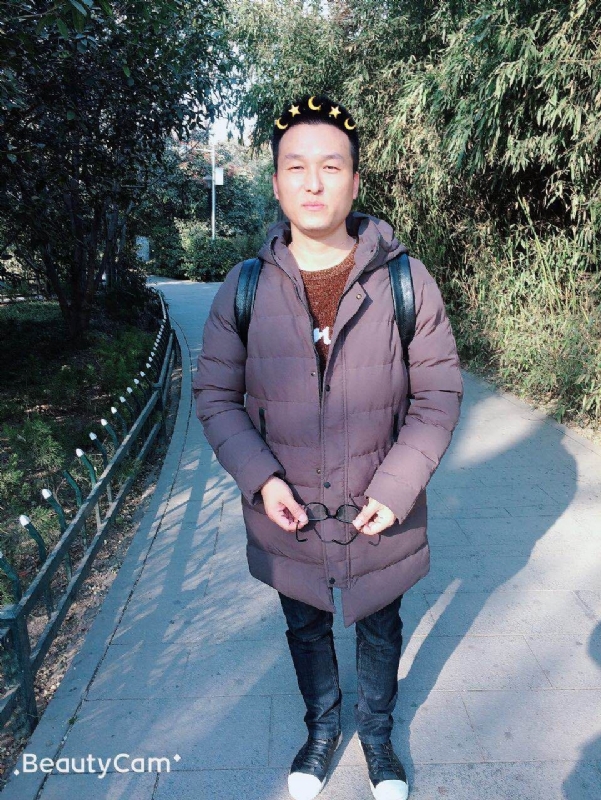 马儿的第一张照片--茂名相亲服务中心