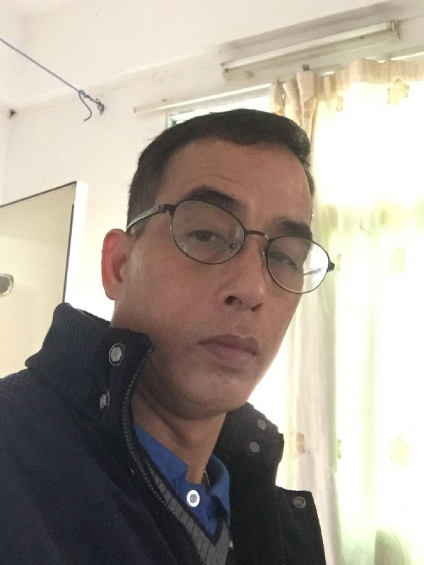 快乐人生的第一张照片--茂名相亲服务中心