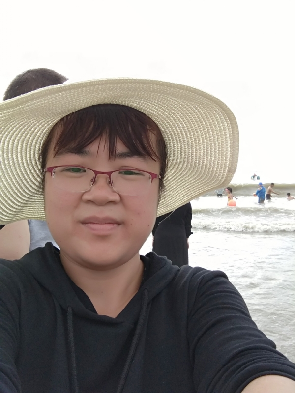 一辈子珍惜你的第一张照片--茂名相亲服务中心