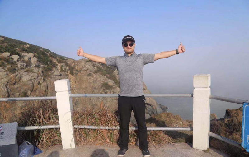 何当重相见的第一张照片--茂名相亲服务中心