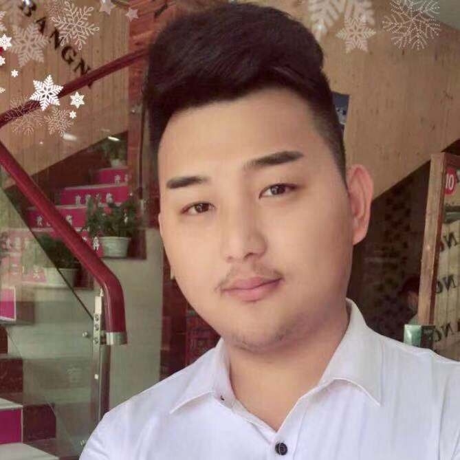 孤独的小飞象的第一张照片--茂名相亲服务中心