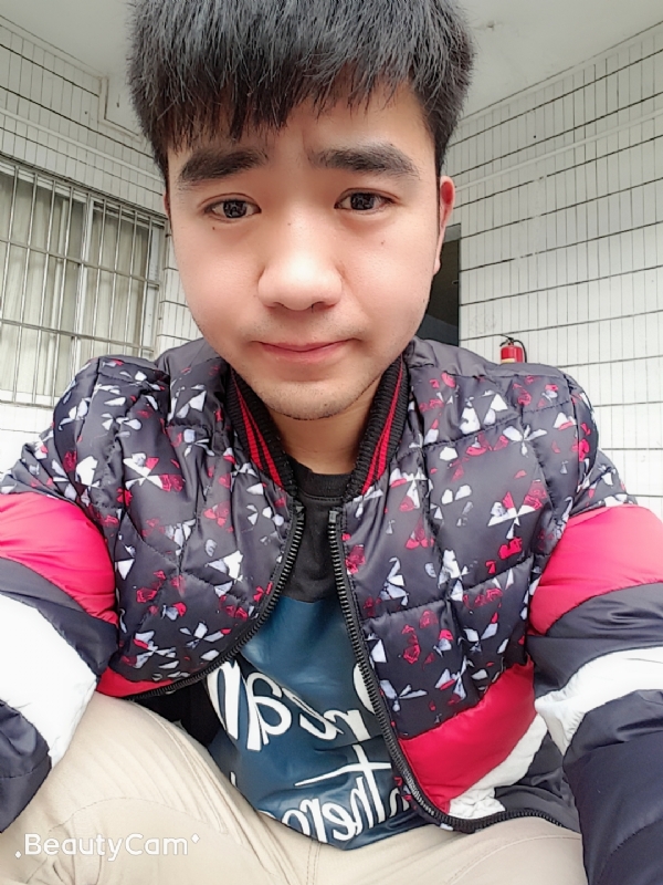 梦回少年的第一张照片--茂名相亲服务中心