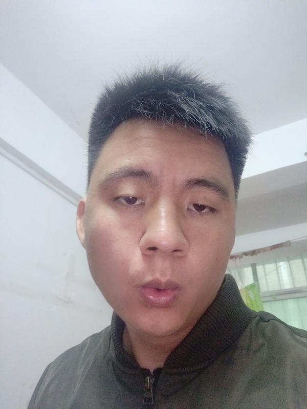 值得姓赖的第一张照片--茂名相亲服务中心