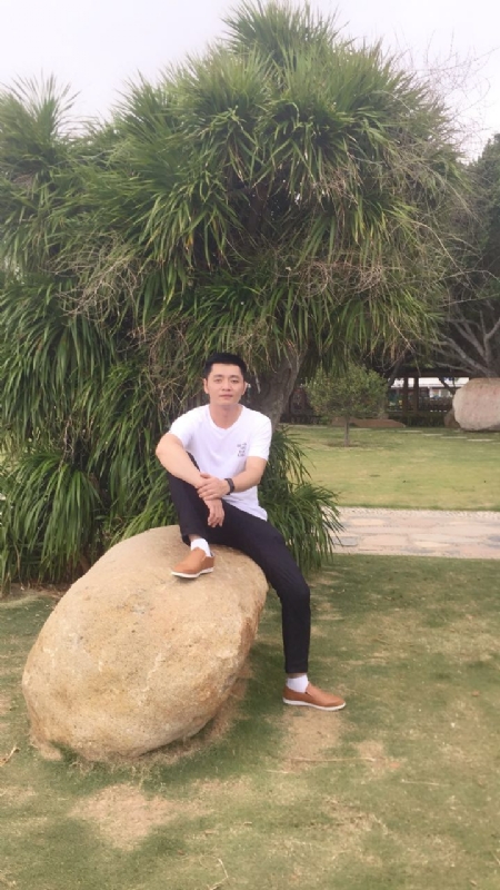 奇点的第一张照片--茂名相亲服务中心