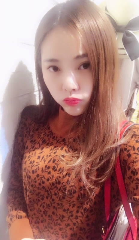 馨馨向荣的第三张照片--茂名相亲服务中心
