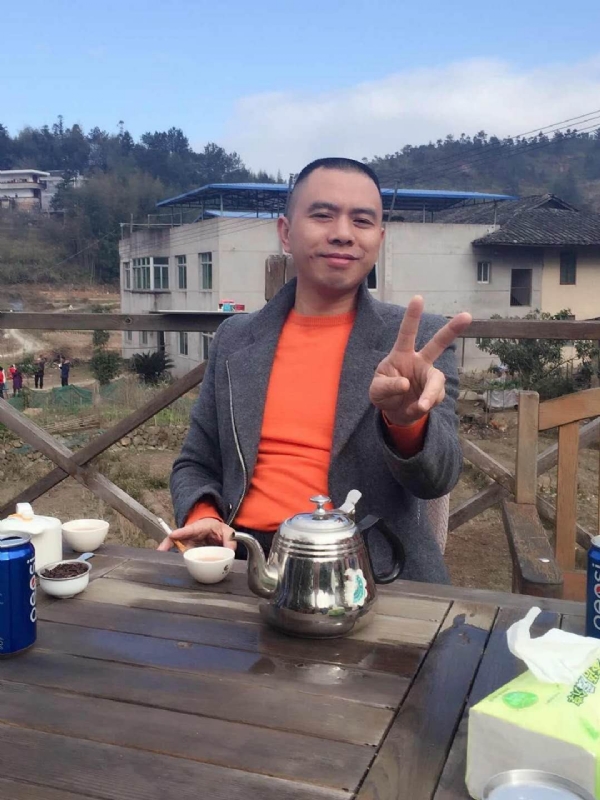 往生的第一张照片--茂名相亲服务中心