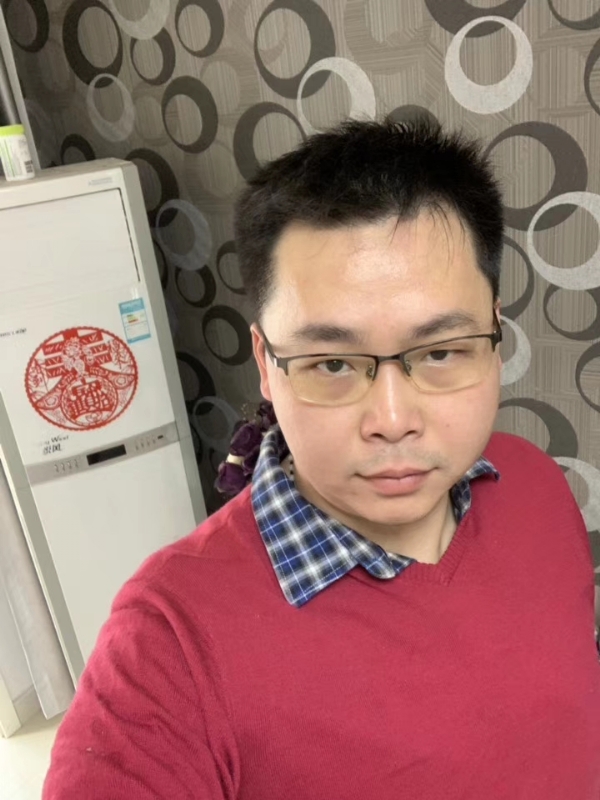 小李a的第一张照片--茂名相亲服务中心