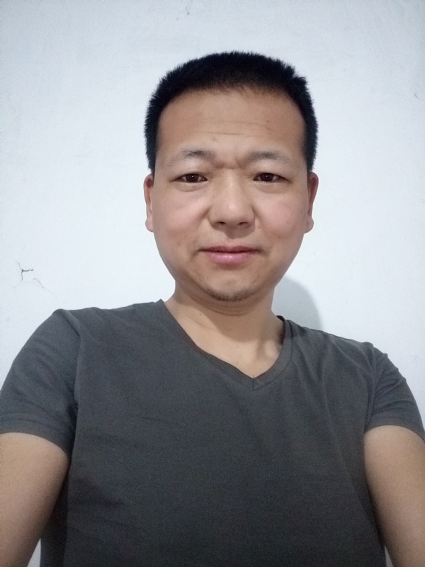 真爱一生的第一张照片--茂名相亲服务中心