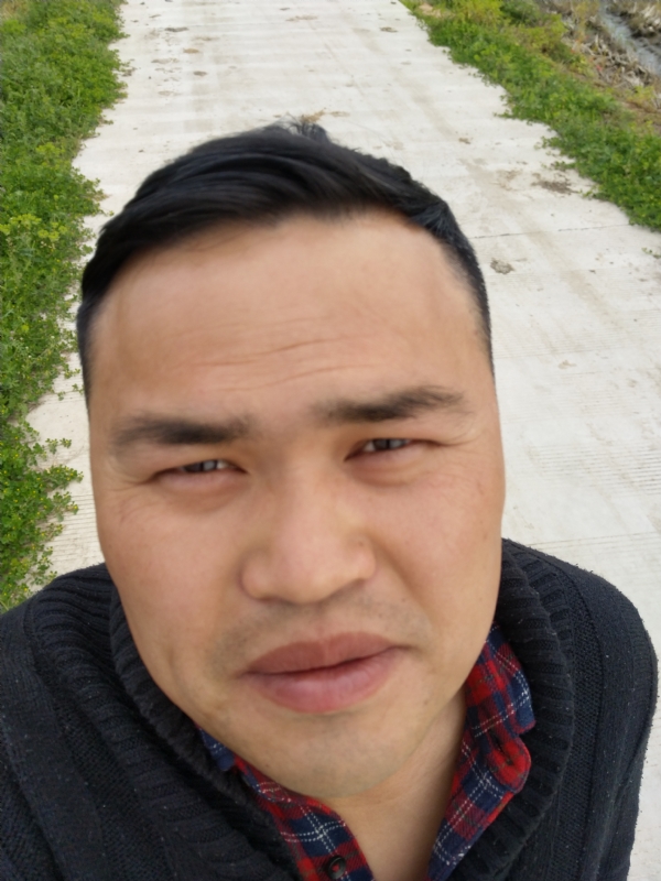 SJ清风徐来的第一张照片--茂名相亲服务中心