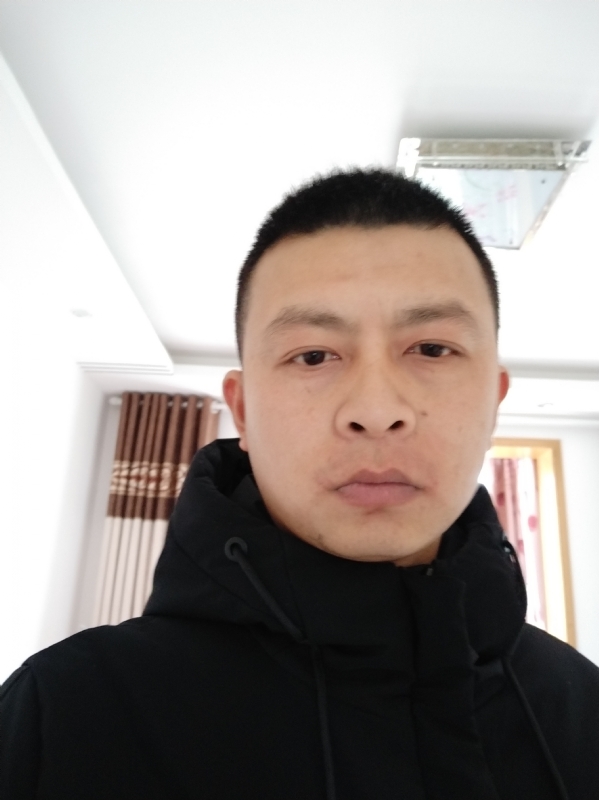 吴伟899的第一张照片--茂名相亲服务中心