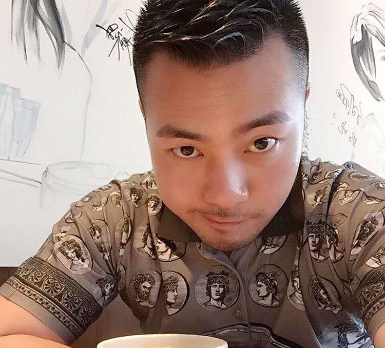 刘江平的第一张照片--茂名相亲服务中心