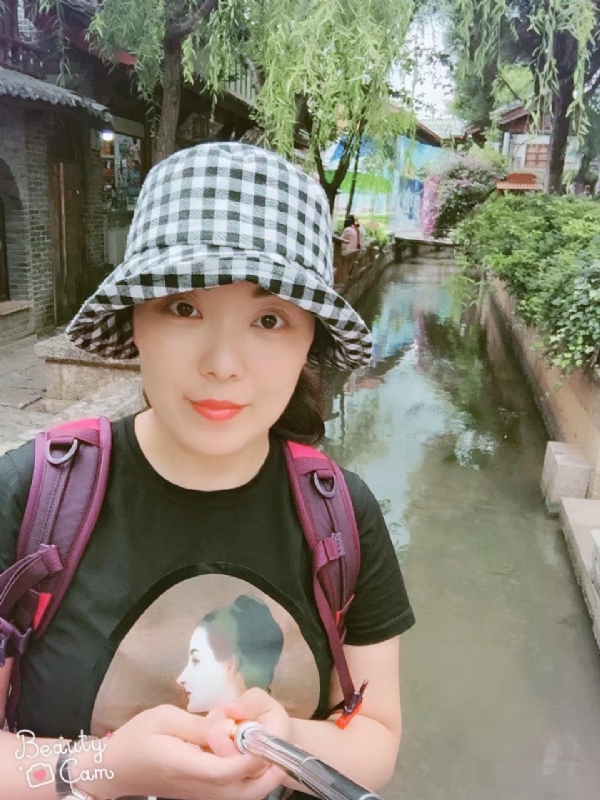 乐妞的第三张照片--茂名相亲服务中心