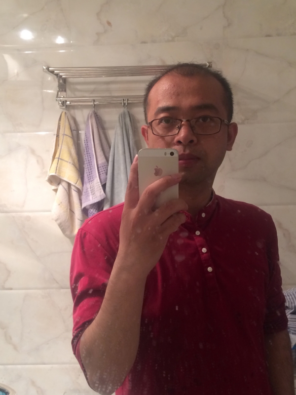 世界那么大的第二张照片--茂名相亲服务中心