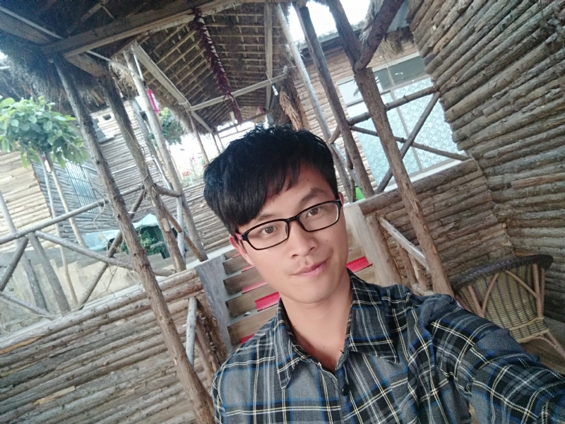 霸道的先生的第一张照片--茂名相亲服务中心