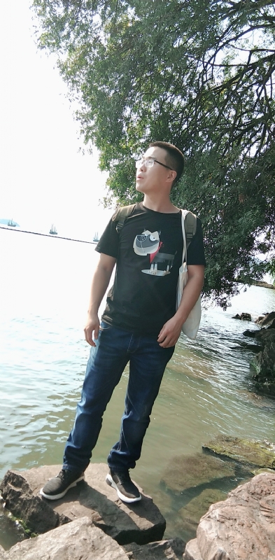 后来的我们的第一张照片--茂名相亲服务中心