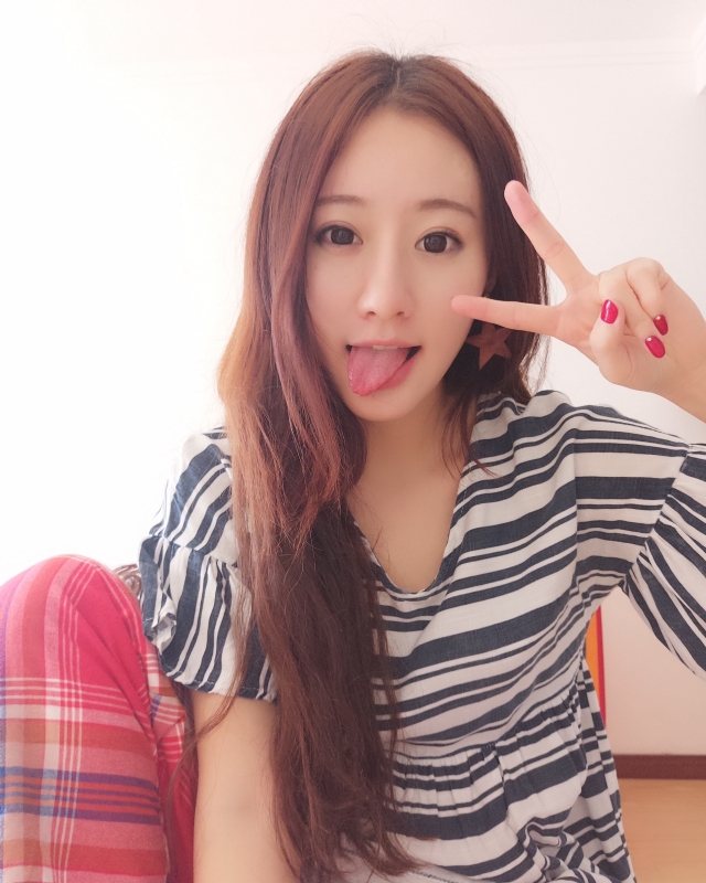 没有故事的女同学的第三张照片--茂名相亲服务中心
