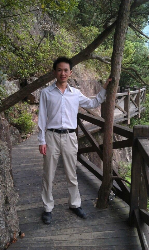 爱尚鞋的第一张照片--茂名相亲服务中心