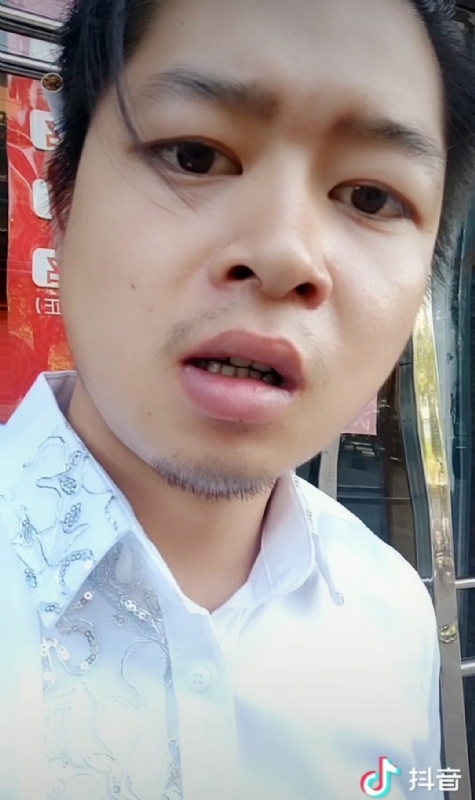 心诚则灵的第一张照片--茂名相亲服务中心