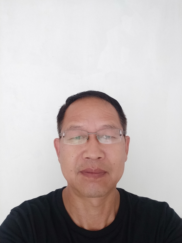 自然的第一张照片--茂名相亲服务中心