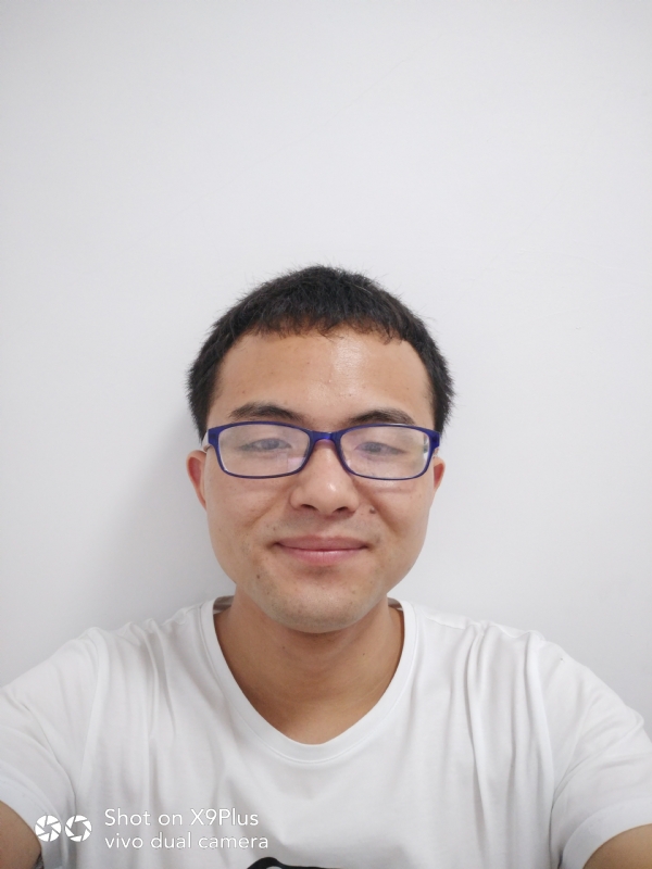 林言的第一张照片--茂名相亲服务中心