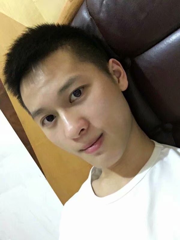 星月情的第一张照片--茂名相亲服务中心