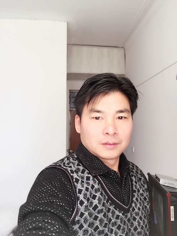 清风的第一张照片--茂名相亲服务中心