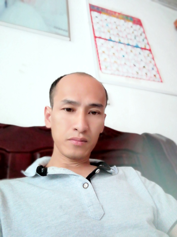 独行侠的第一张照片--茂名相亲服务中心