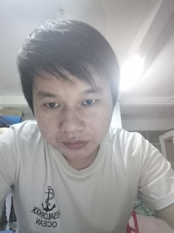 会飞的桔子的第一张照片--茂名相亲服务中心