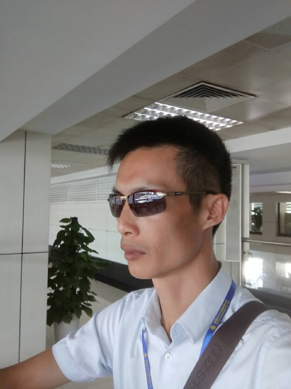 缘起缘灭的第一张照片--茂名相亲服务中心