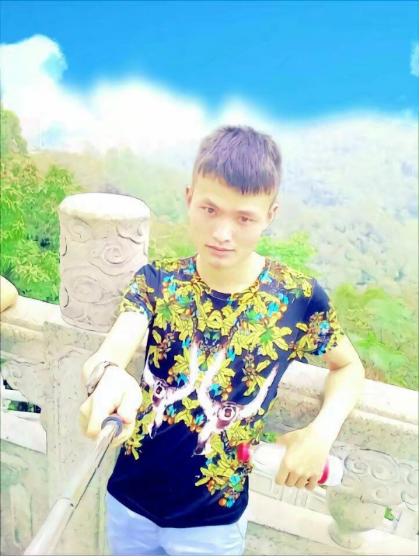 孤独王者元首的第一张照片--茂名相亲服务中心