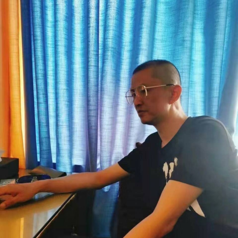 静心的第一张照片--茂名相亲服务中心