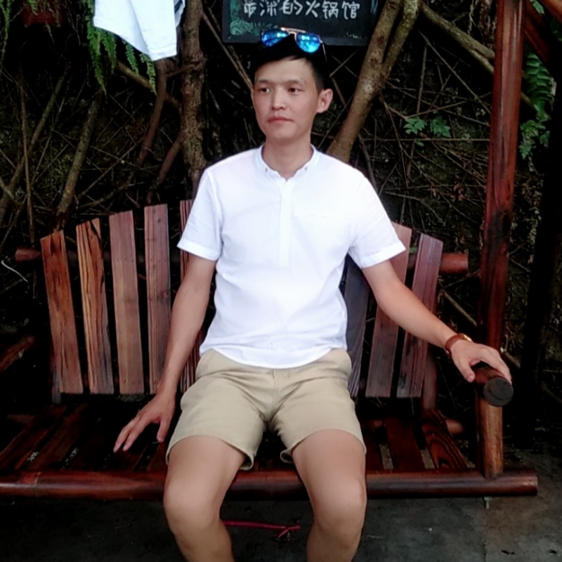 李渊的夏天的第一张照片--茂名相亲服务中心