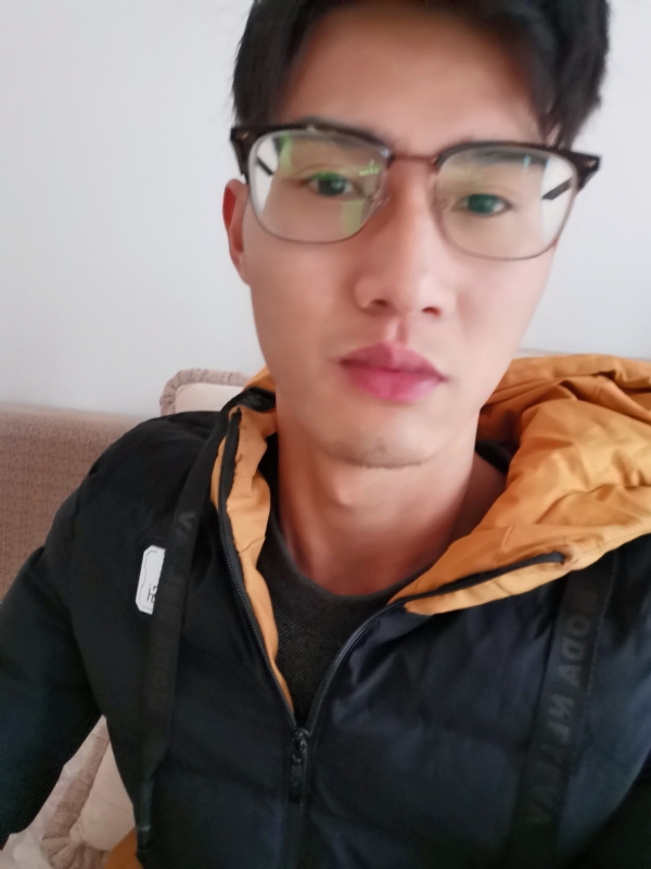 信念坚定始终如一的第一张照片--茂名相亲服务中心