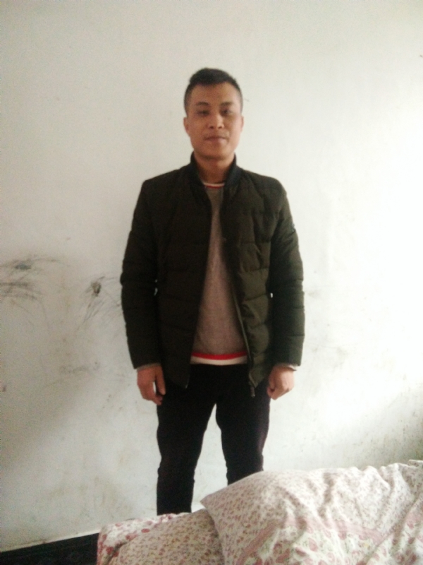 真心换真情的第一张照片--茂名相亲服务中心