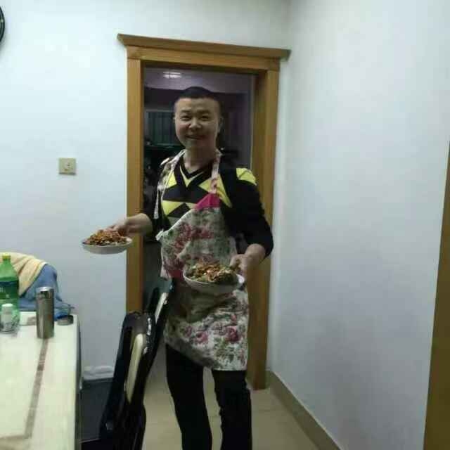 九个太阳的第一张照片--茂名相亲服务中心