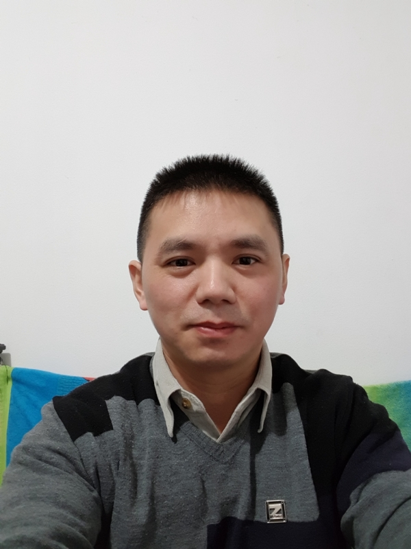 LSQ的第一张照片--茂名相亲服务中心